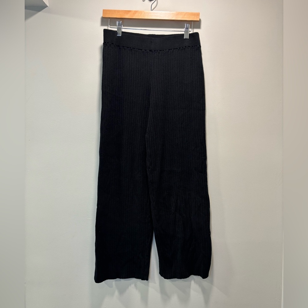 Time and Tru Black Knit SET / TOP & BOTTOMS size M 8-10